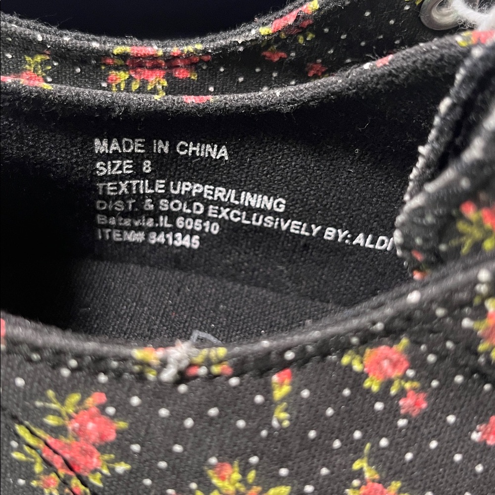 NWT Serra Ladies Canvas Sneakers Black Floral Casual Slip on Shoes Size 8 - Picture 11 of 15